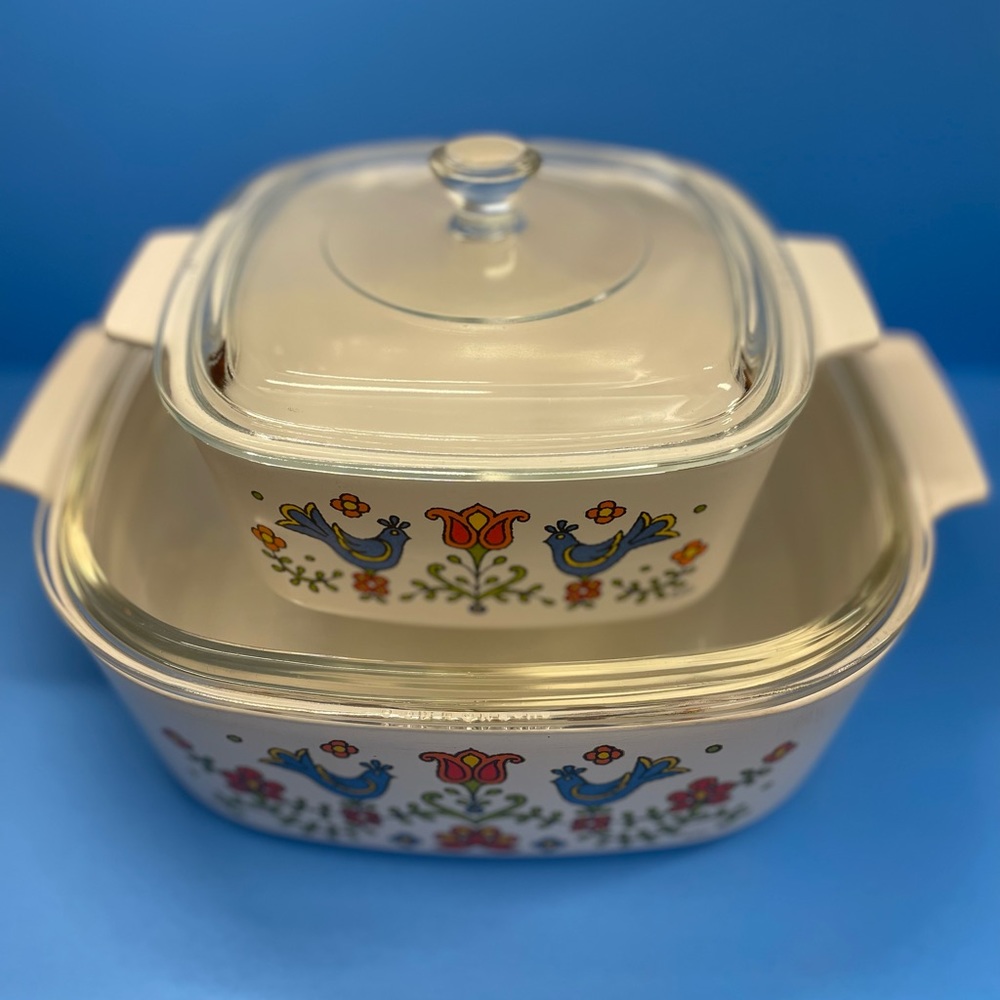 Pyrex Country Festival 5 piece set. Vintage Pyrex